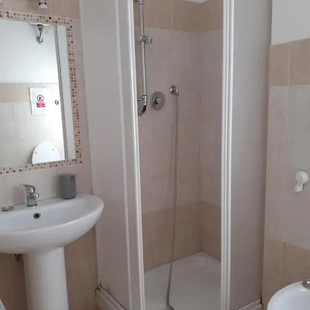 Bed & Breakfast Il Papavero Nero 4*